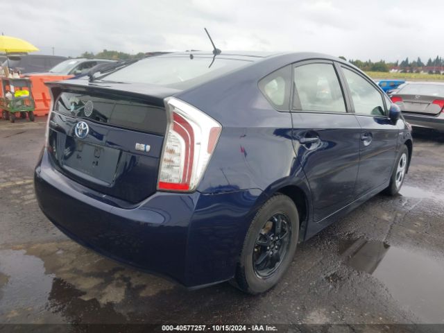 JTDKN3DU4E0371520 Toyota Prius Two