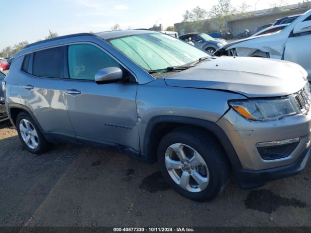 3C4NJCBB8MT507921 Jeep Compass Latitude Fwd