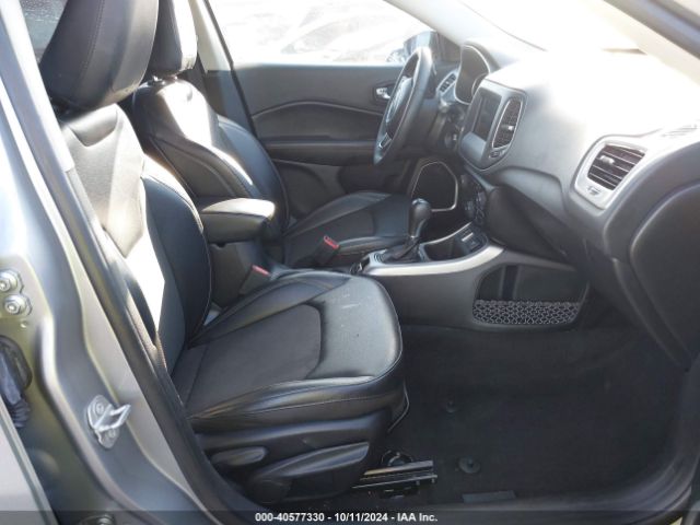 3C4NJCBB8MT507921 Jeep Compass Latitude Fwd