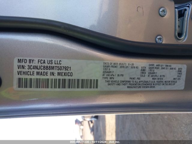 3C4NJCBB8MT507921 Jeep Compass Latitude Fwd