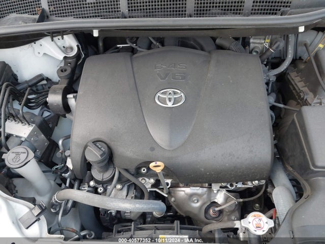 Toyota Sienna Se 8 Passenger 2018 5TDXZ3DC1JS942986 Image 10