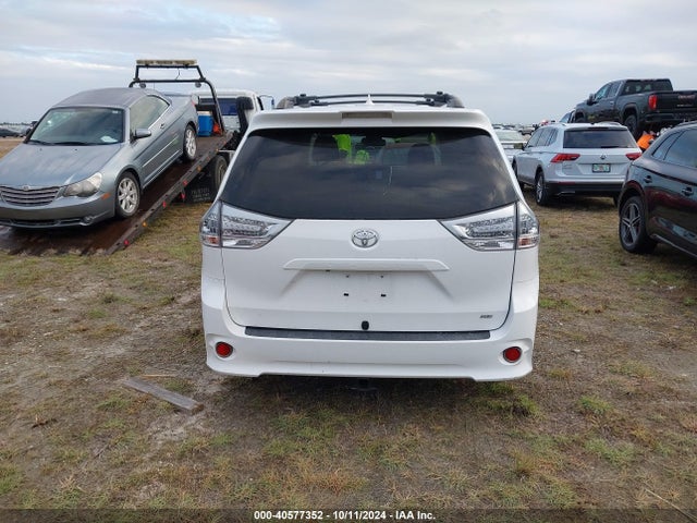 Toyota Sienna Se 8 Passenger 2018 5TDXZ3DC1JS942986 Image 16