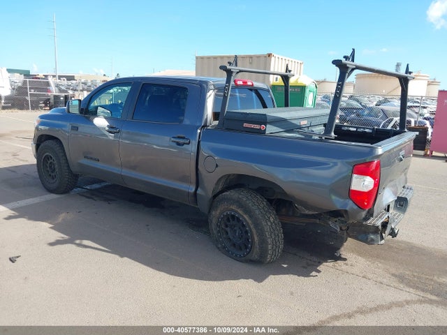 5TFHY5F10HX584590 Toyota Tundra Limited 5.7l V8