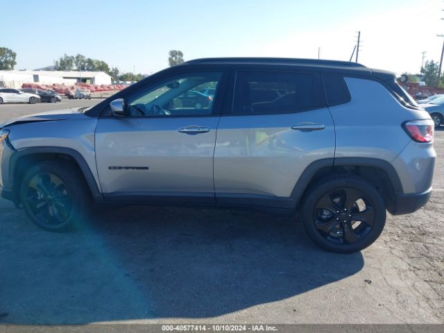 3C4NJCBB6JT460710 Jeep Compass Altitude Fwd