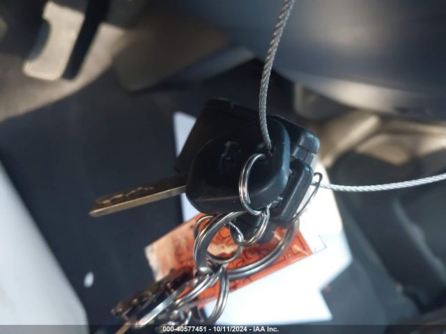 3GCPCRECXJG583333 Chevrolet Silverado 1500 1lt