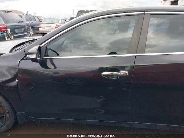 Nissan Altima 2.5 Sv 2015 1N4AL3AP7FC124157 Image 15