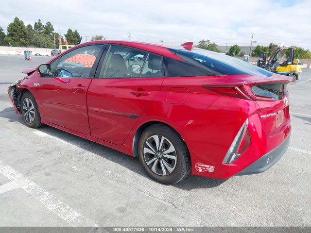 Toyota Prius Prime Premium 2017 JTDKARFP4H3064731 Image 3