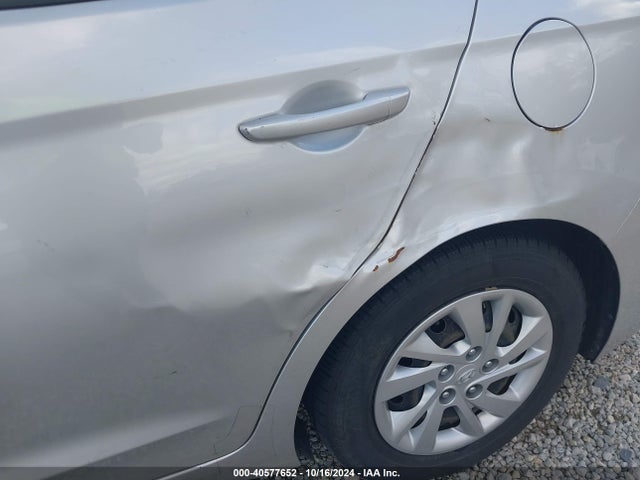 Hyundai ELANTRA SE 2018 5NPD74LF9JH294801 Image 20