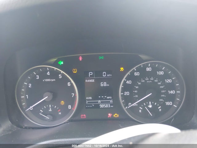 Hyundai ELANTRA SE 2018 5NPD74LF9JH294801 Image 7