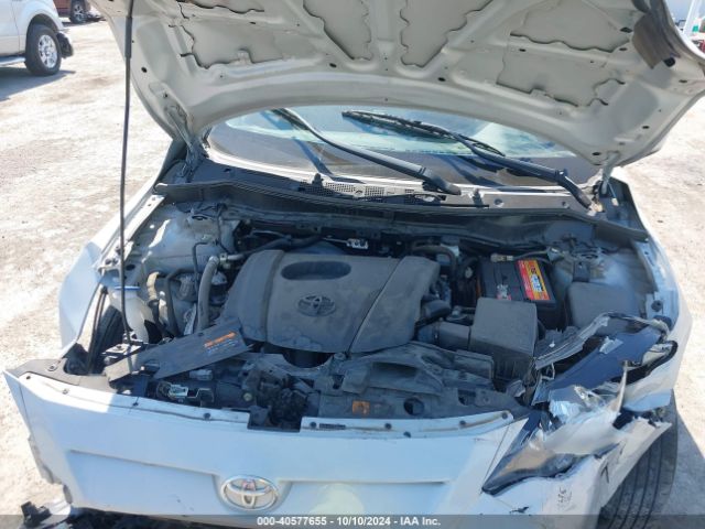 3MYDLBJV0LY705472 Toyota YARIS LE