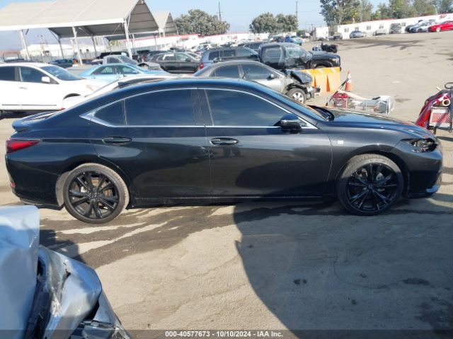 58ABA1C16RU040674 Lexus Es 300h F Sport Handling