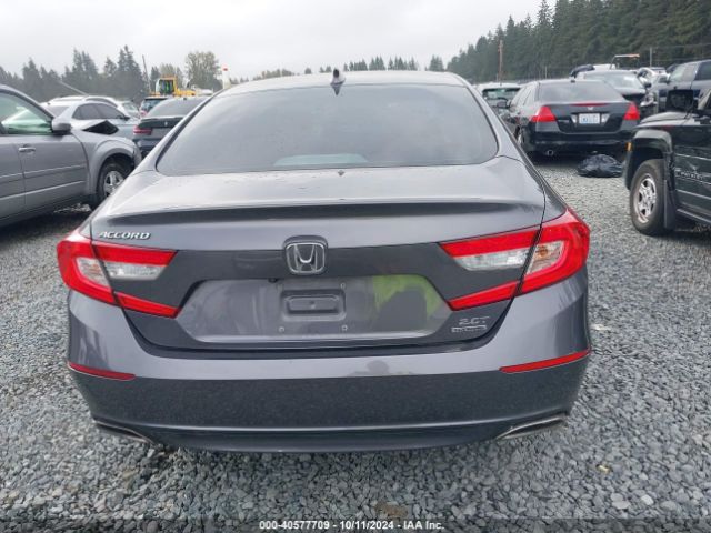 1HGCV2F95JA044668 Honda Accord Touring 2.0t