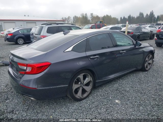 1HGCV2F95JA044668 Honda Accord Touring 2.0t