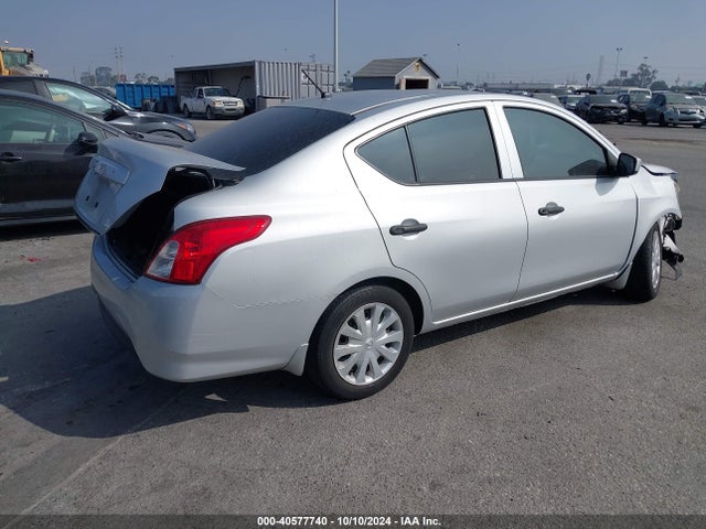 Nissan Versa 1.6 S 2017 3N1CN7AP1HL859117 Image 4