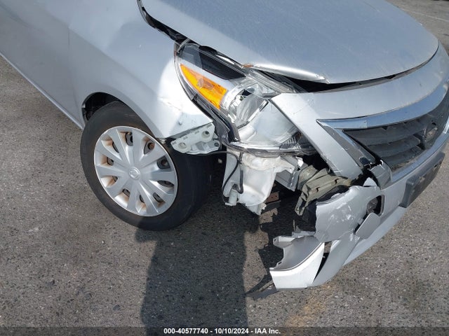 Nissan Versa 1.6 S 2017 3N1CN7AP1HL859117 Image 6