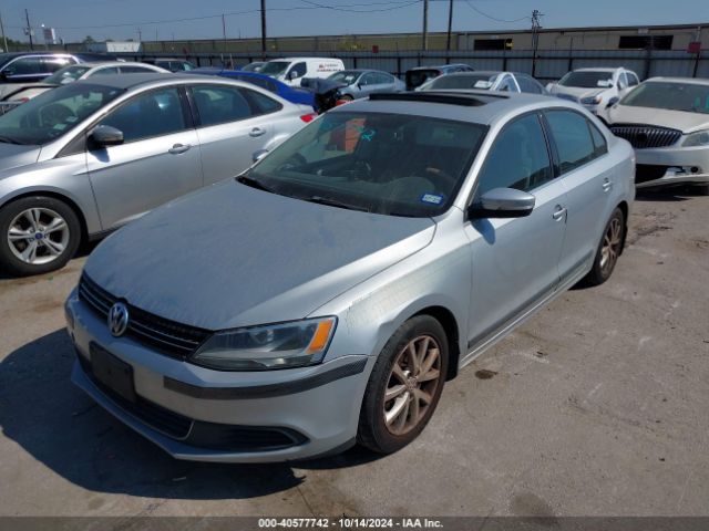 3VWD17AJ2EM442018 Volkswagen Jetta 1.8t Se
