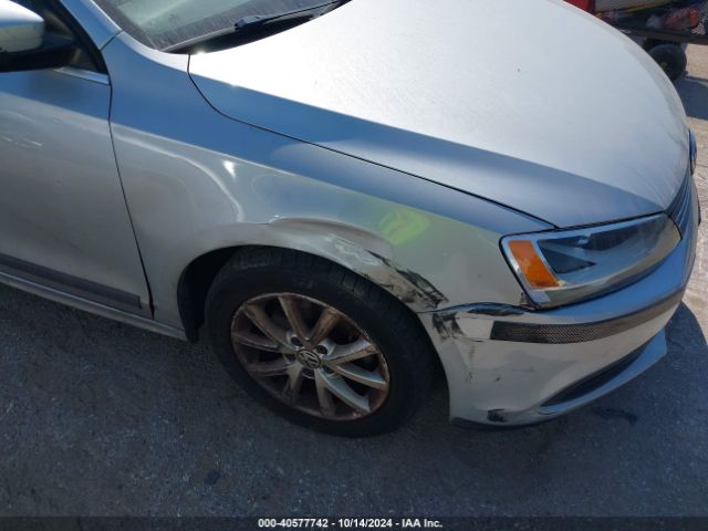 3VWD17AJ2EM442018 Volkswagen Jetta 1.8t Se