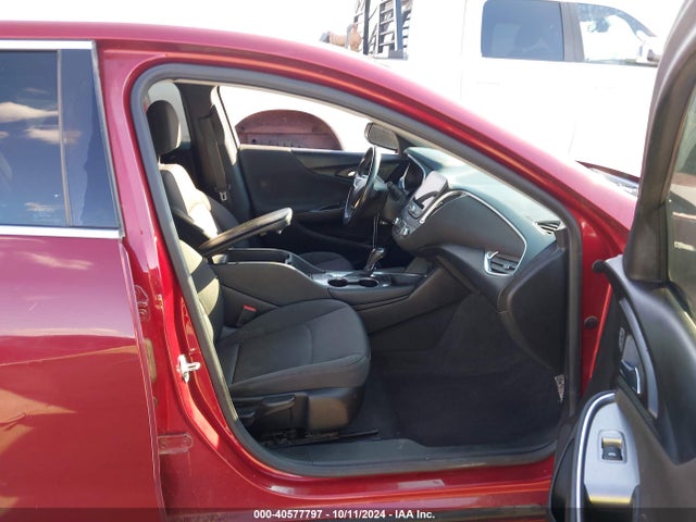 Chevrolet MALIBU LT 2018 1G1ZD5ST8JF291709 Image 5