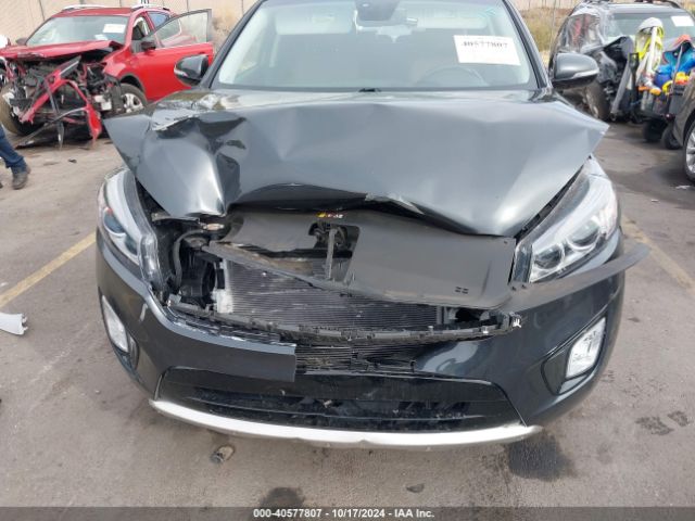 5XYPKDA59JG385063 KIA Sorento 3.3l Sx