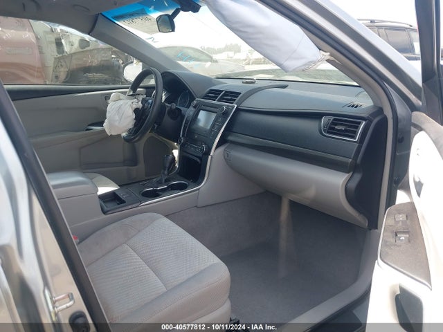 4T1BD1FK5HU218589 Toyota Camry Hybrid Le