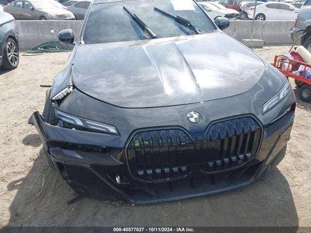 WBA33EH0XRCR08308 BMW 740 I Xdrive