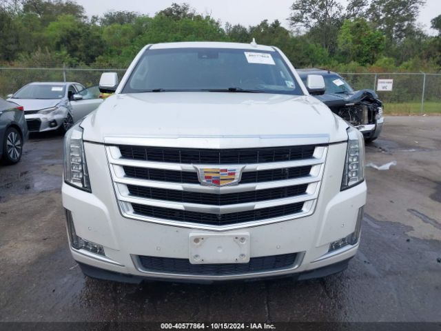 1GYS3BKJ4HR272053 Cadillac Escalade Luxury