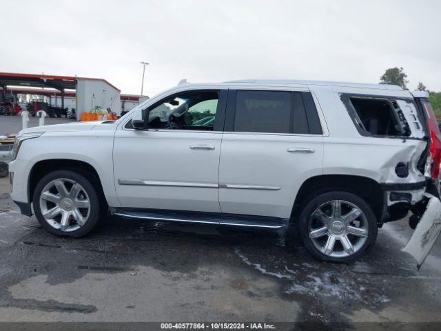 1GYS3BKJ4HR272053 Cadillac Escalade Luxury
