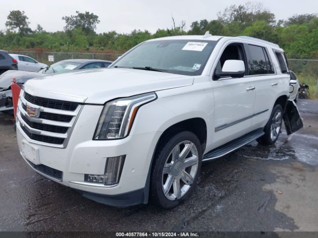 1GYS3BKJ4HR272053 Cadillac Escalade Luxury