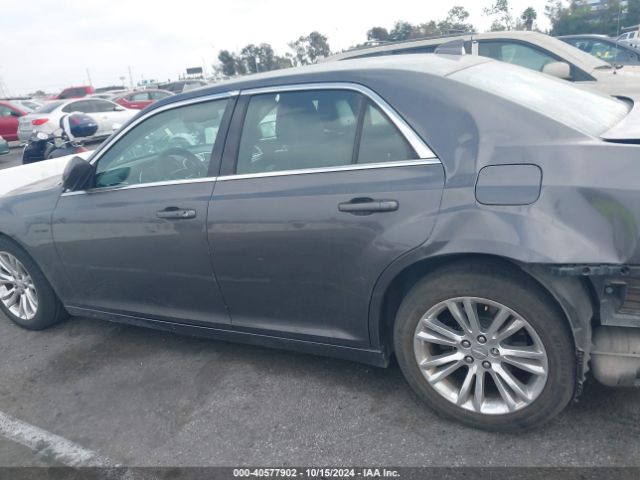 2C3CCAAGXJH275754 Chrysler 300 Touring L