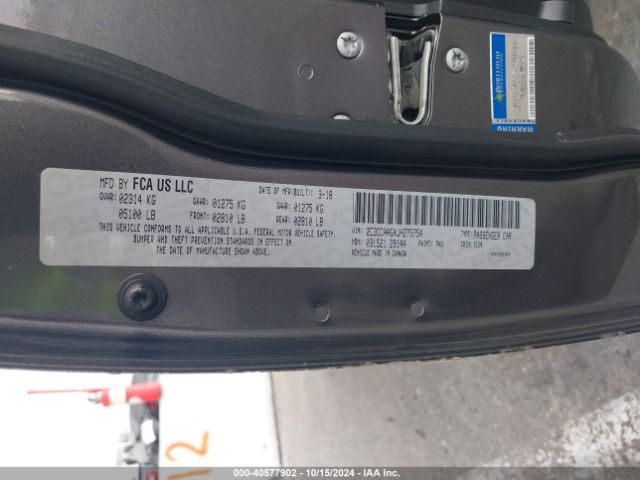 2C3CCAAGXJH275754 Chrysler 300 Touring L