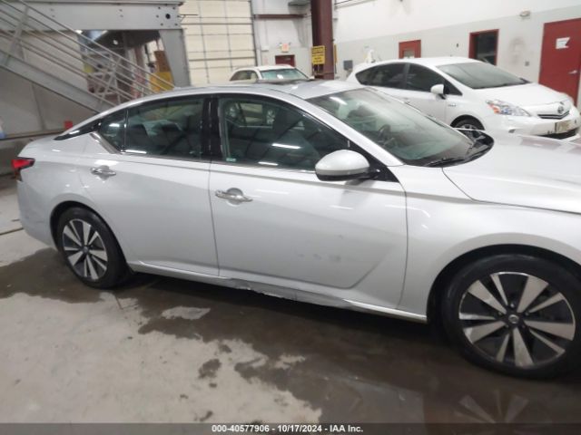 1N4BL4EV9KC241641 Nissan Altima 2.5 Sl