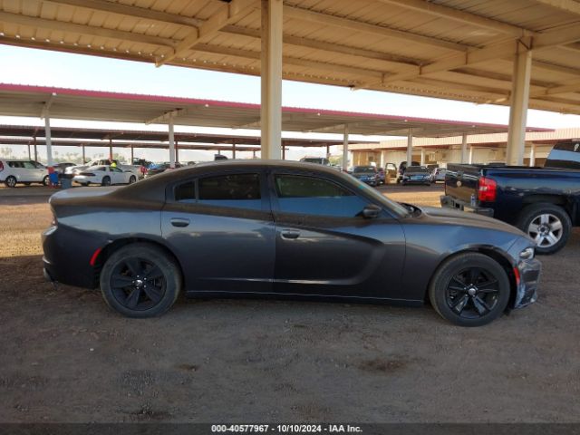 2C3CDXHG8JH125390 Dodge Charger Sxt Plus Rwd
