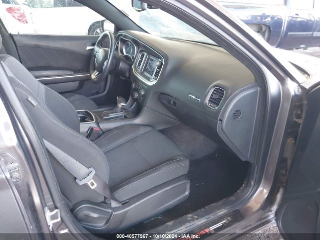 2C3CDXHG8JH125390 Dodge Charger Sxt Plus Rwd