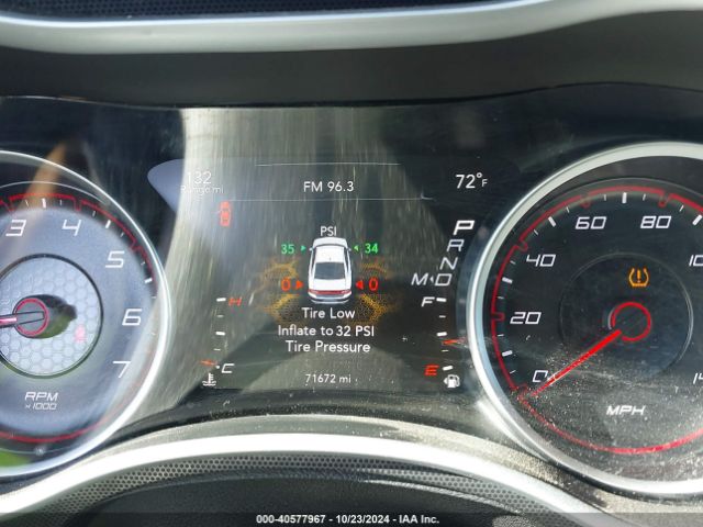 2C3CDXHG8JH125390 Dodge Charger Sxt Plus Rwd