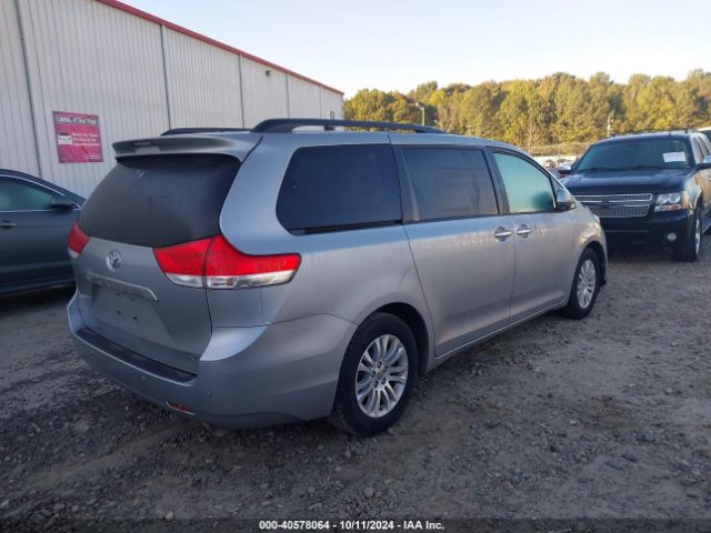 5TDYK3DC4ES483547 Toyota Sienna Xle V6 8 Passenger