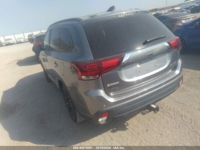 JA4AD3A39JZ020046 Mitsubishi Outlander Le
