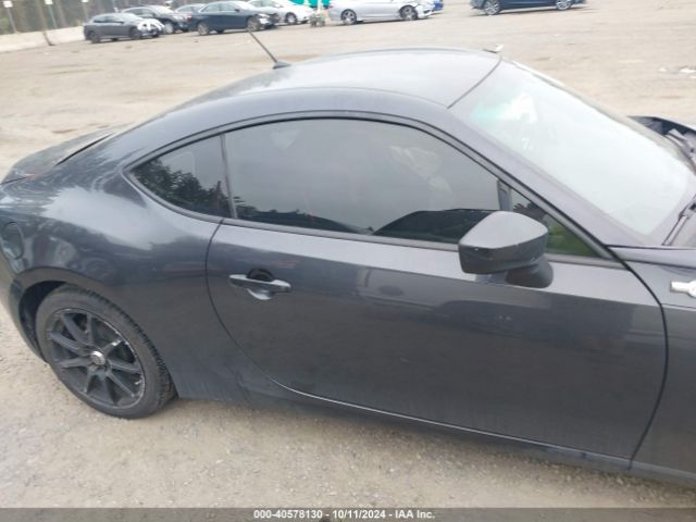 JF1ZNAA10E8706423 Scion FR-S