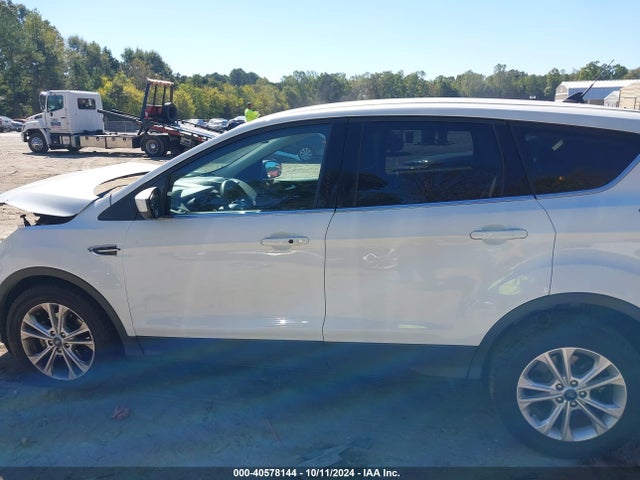 Ford ESCAPE SE 2019 1FMCU0GD6KUA49897 Image 14