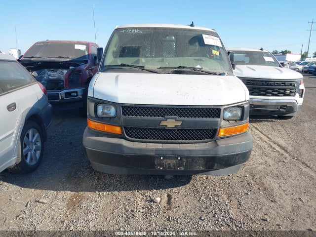 Chevrolet Express 2500 Work Van 2017 1GCWGAFF1H1349987 Image 6