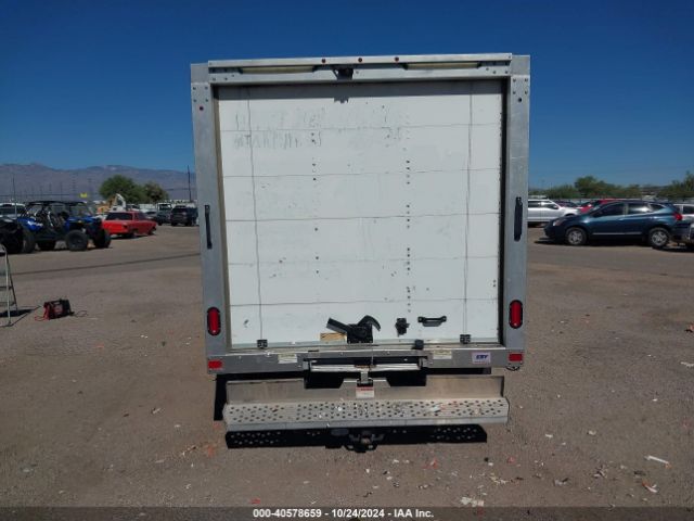 1FDBF8ZM6JKA62192 Ford Transit-350 Cab