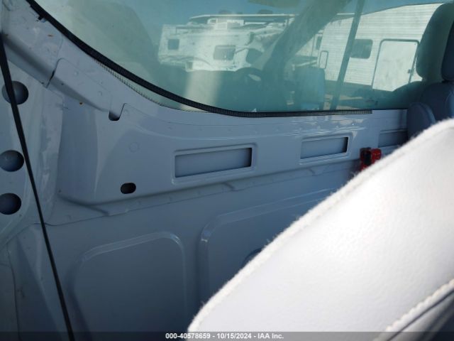 1FDBF8ZM6JKA62192 Ford Transit-350 Cab