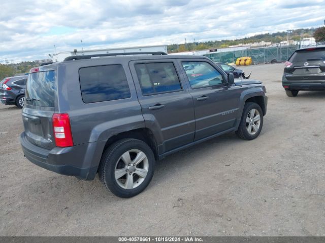 1C4NJRFB3GD647270 Jeep Patriot Latitude