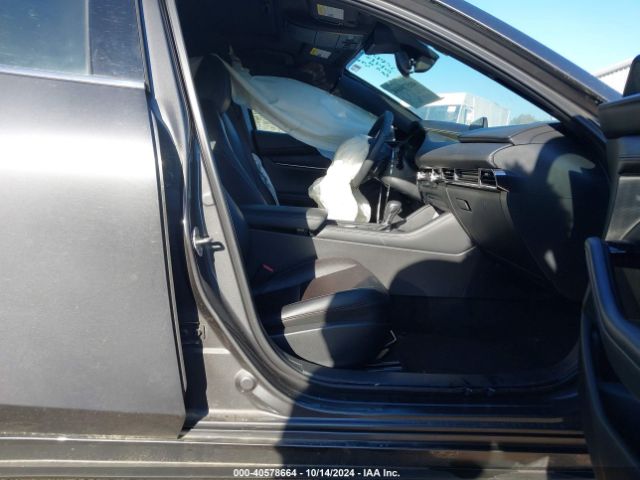 JM1BPAML8M1300416 Mazda Mazda3 Premium