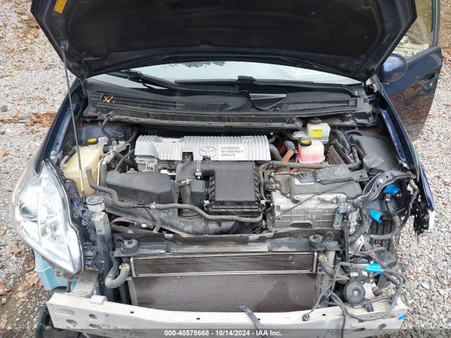 Toyota Prius Two 2014 JTDKN3DU1E0363973 Image 10