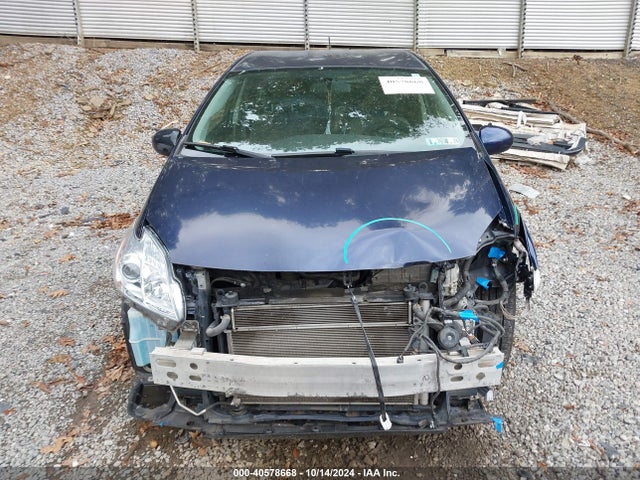 Toyota Prius Two 2014 JTDKN3DU1E0363973 Image 13