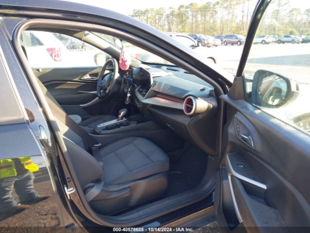 KL77LGE2XRC071496 Chevrolet Trax Fwd 1rs