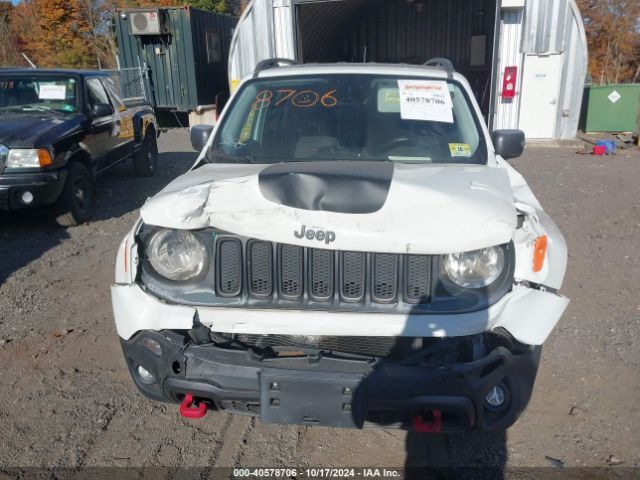 ZACCJBCT6GPD94183 Jeep Renegade Trailhawk