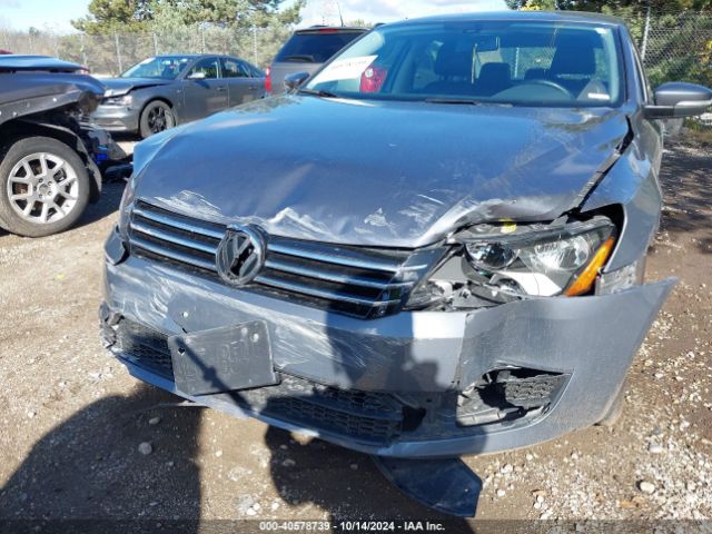 1VWAT7A39FC045245 Volkswagen Passat 1.8t Wolfsburg Edition