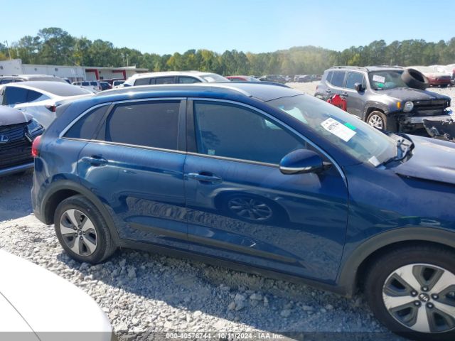 KNDCC3LC3H5037957 KIA NIRO EX