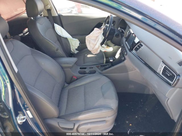 KNDCC3LC3H5037957 KIA NIRO EX